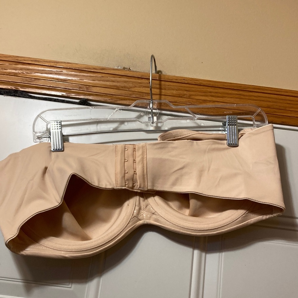 Strapless Tan Bra 42d View 2